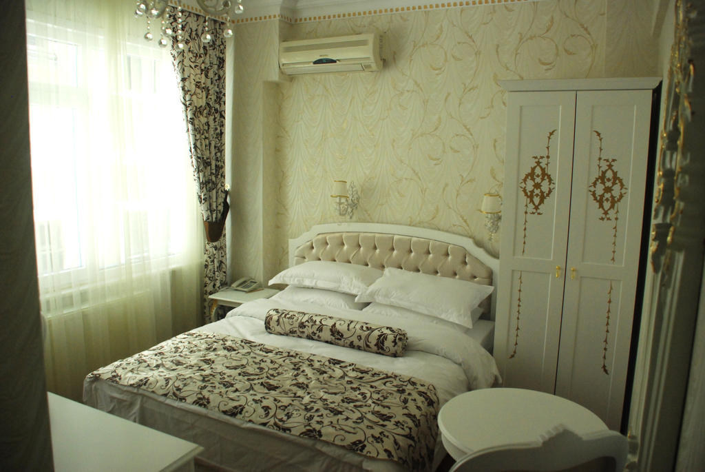 Alyon Hotel Taksim Estambul Habitación foto