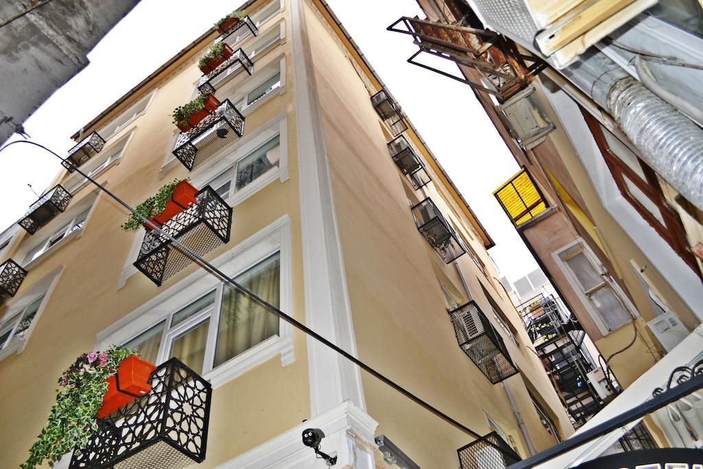 Alyon Hotel Taksim Estambul Exterior foto