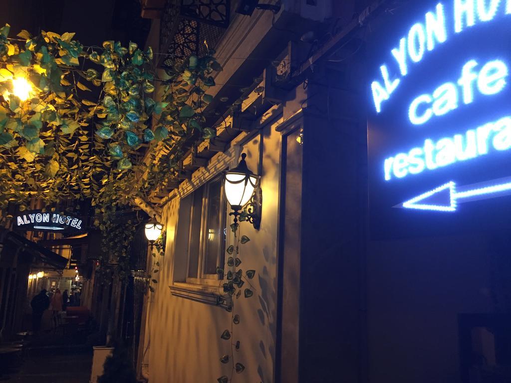 Alyon Hotel Taksim Estambul Exterior foto
